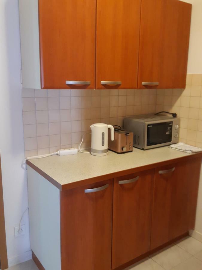 سترونجان Apartments And Rooms Zudic المظهر الخارجي الصورة